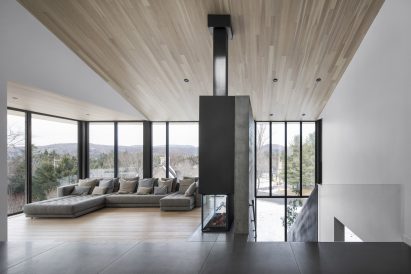 Villa Vingt by Bourgeois Lechasseur architects