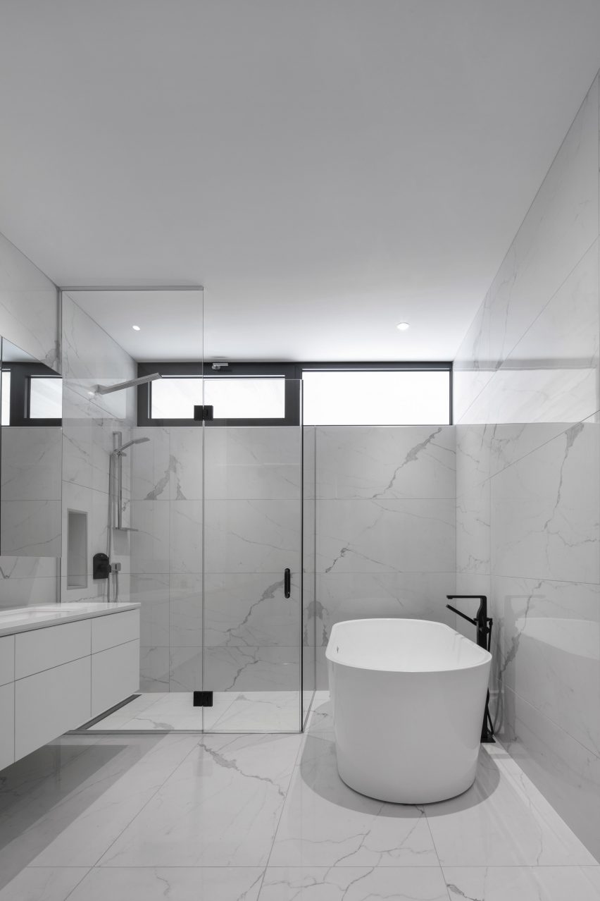 Villa Vingt by Bourgeois Lechasseur architects