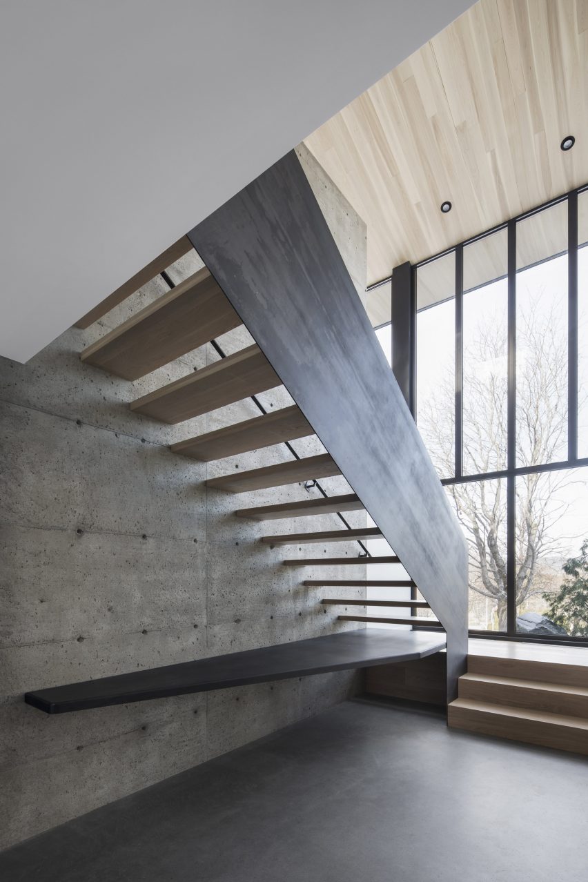 Villa Vingt by Bourgeois Lechasseur architects