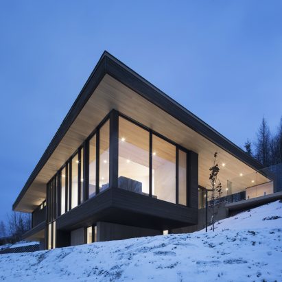 Villa Vingt by Bourgeois Lechasseur architects