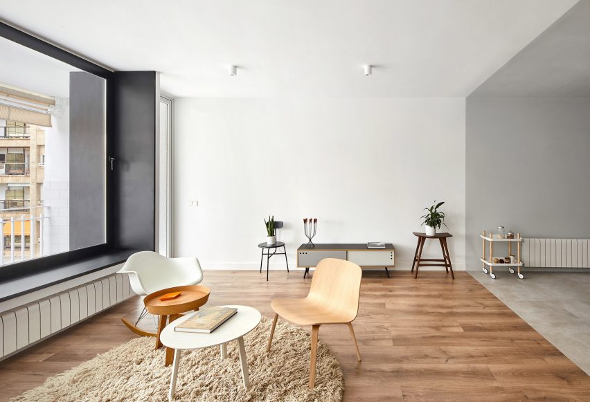 Villarroel apartment by Raul Sanchez Architects