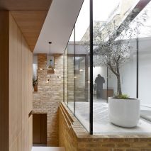 Hayhurst and Co uses glazed atrium to illuminate interior of compact south London home