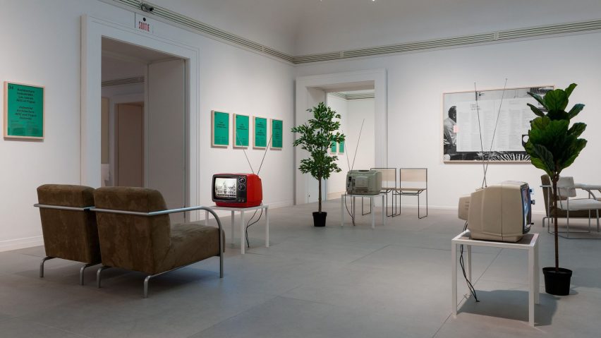 “Can modernism be explained without an architectural education?”