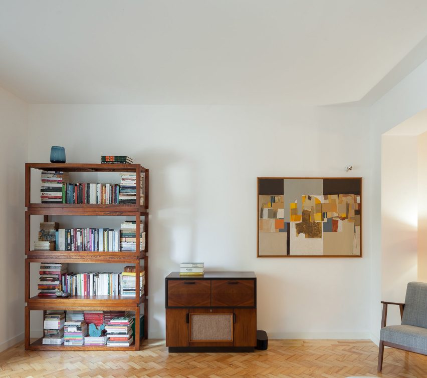Apartment Largo Soares do Reis by Cubículo Architects