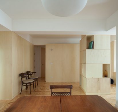 Apartment Largo Soares do Reis by Cubículo Architects
