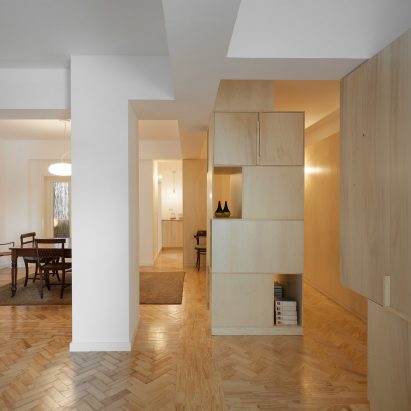 Apartment Largo Soares do Reis by Cubículo Architects