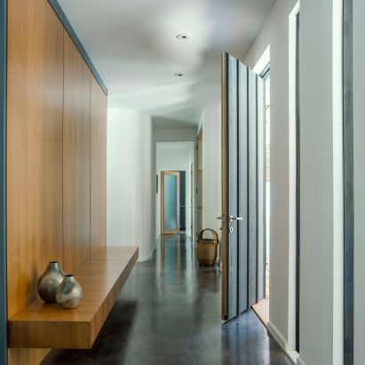 10 entrances that involve sliding, pivoting and rotating doors | Dezeen