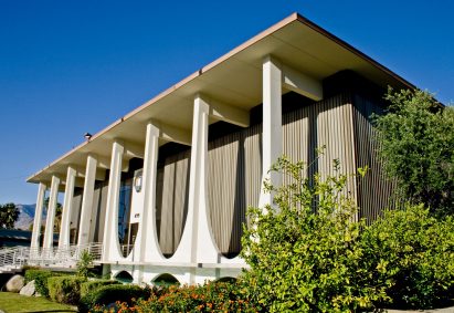 Coachella Valley Savings & Loan by E Stewart Williams