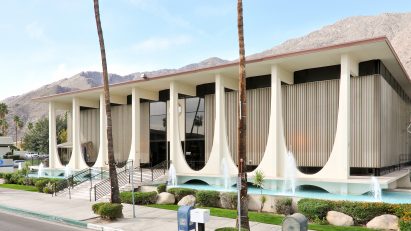 Coachella Valley Savings & Loan by E Stewart Williams