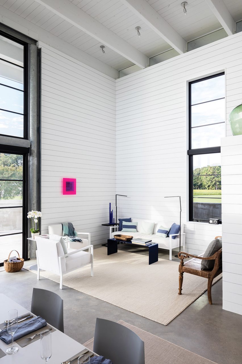 Contemporary River House by 3north
