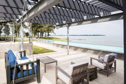 Contemporary River House by 3north