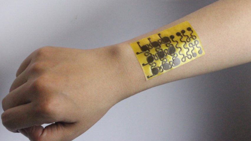 Self-healing “e-skin” could provide amputees with realistic sensations
