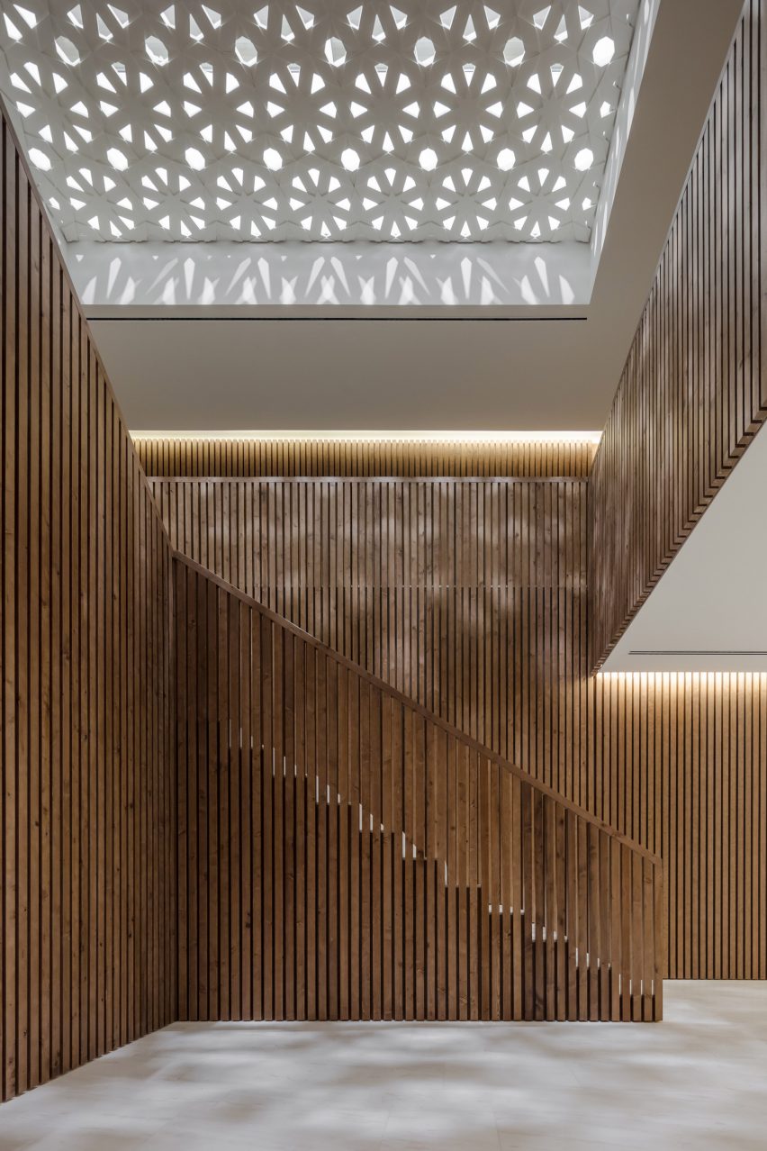 Egypt Embassy in Lisbon by Promontorio Architects