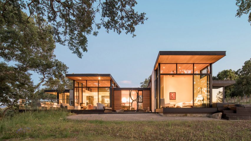 Forty-One Oaks by Field Architecture