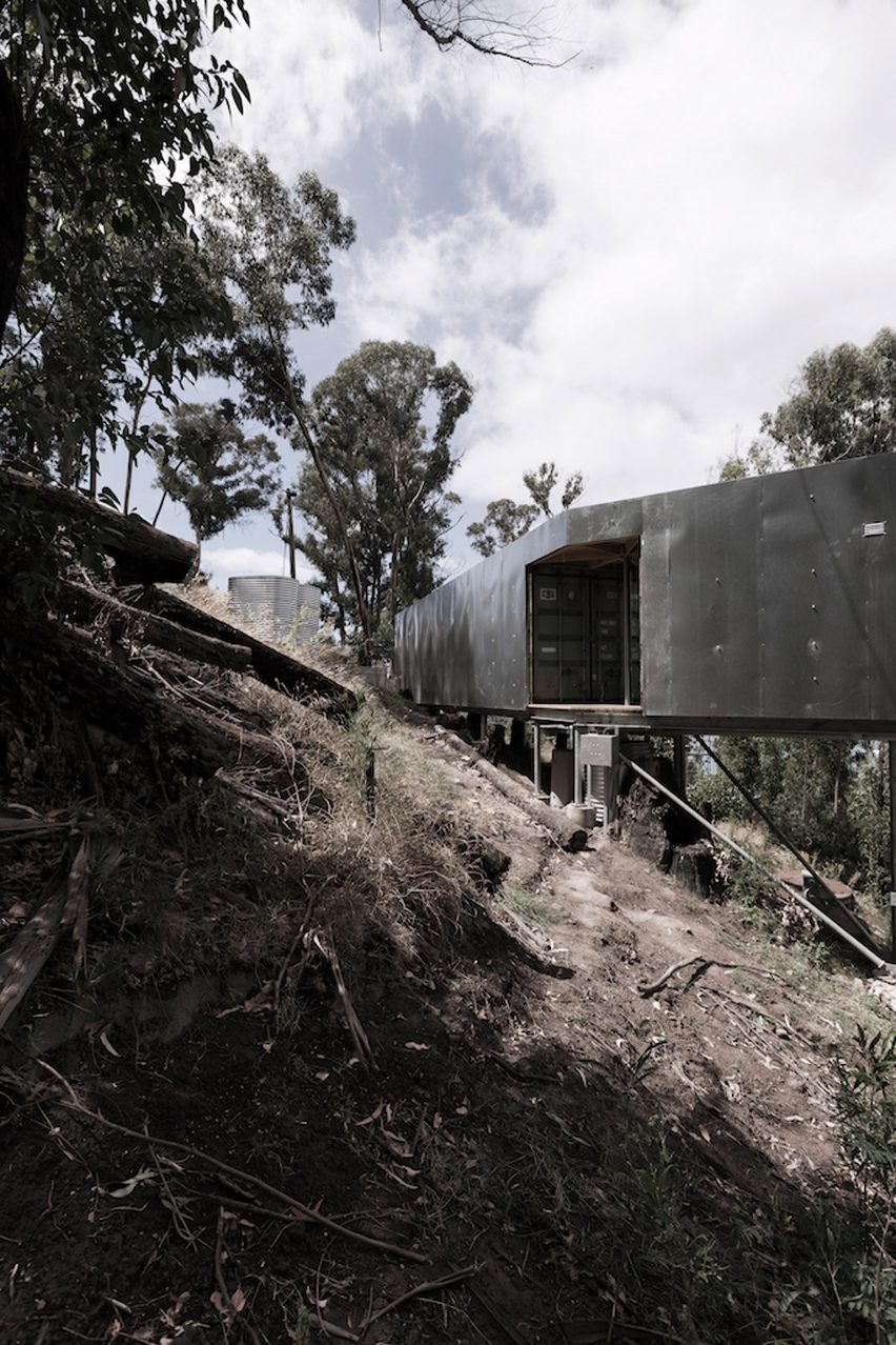 House 28 by Studio Edwards
