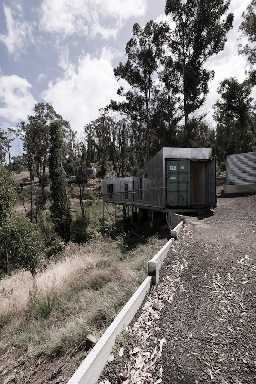 House 28 by Studio Edwards