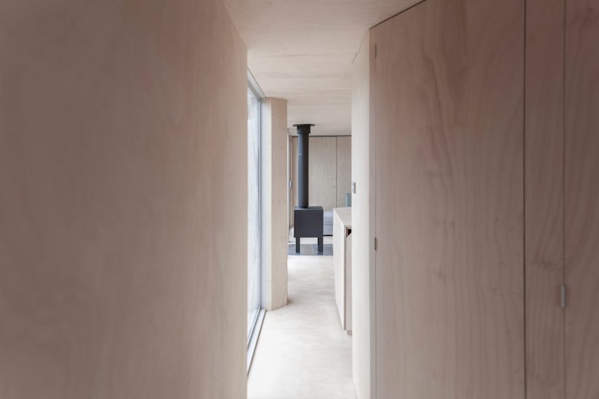 House 28 by Studio Edwards