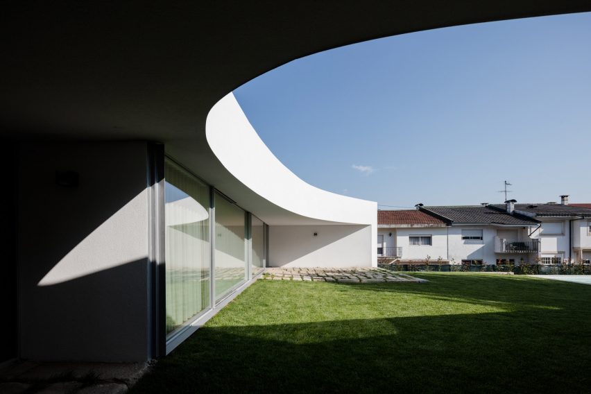 House ED&JO by NOARQ