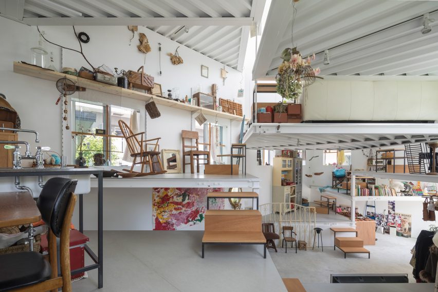 House in Miyamoto by Tato Architects