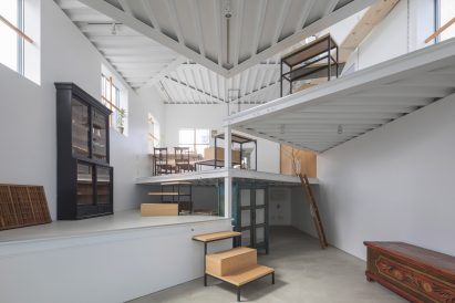 House in Miyamoto by Tato Architects