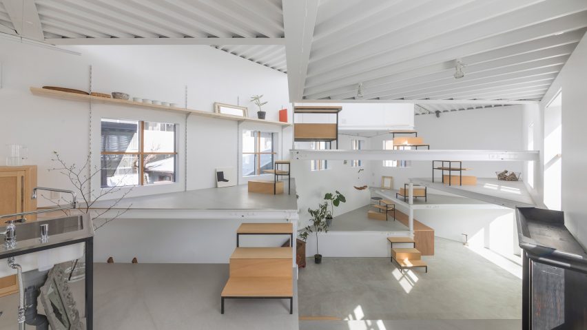House in Miyamoto by Tato Architects