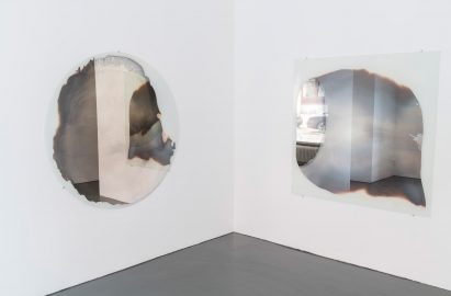 Jenny Nordberg uses uncontrollable process to create unique mirrors in under five minutes