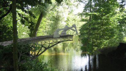 Joris Laarman's 3D-printed metal bridge