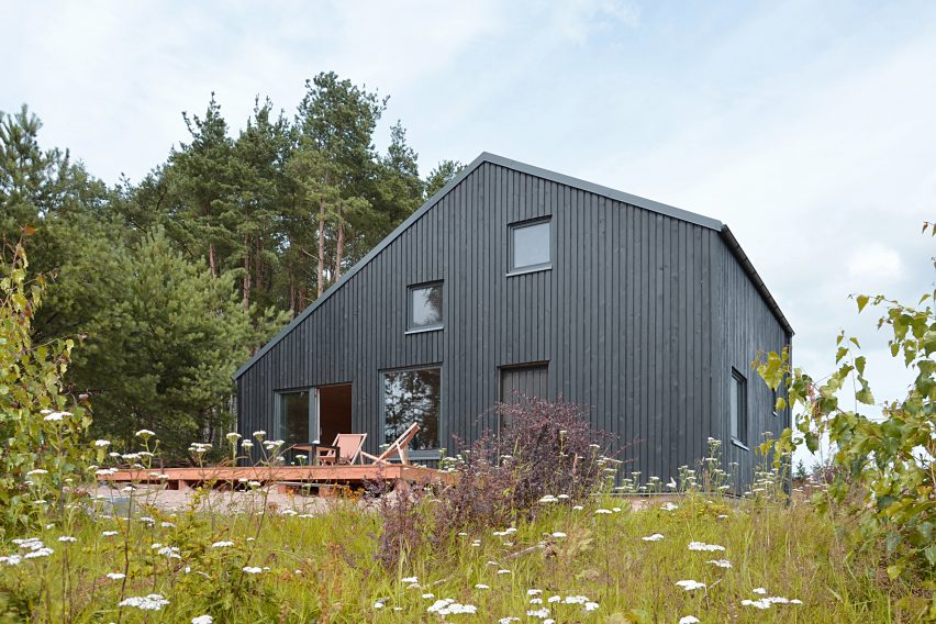 Kashubian House by Grzegorz Layer