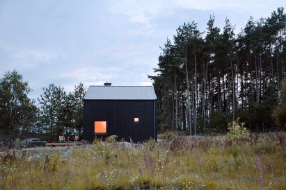 Kashubian House by Grzegorz Layer