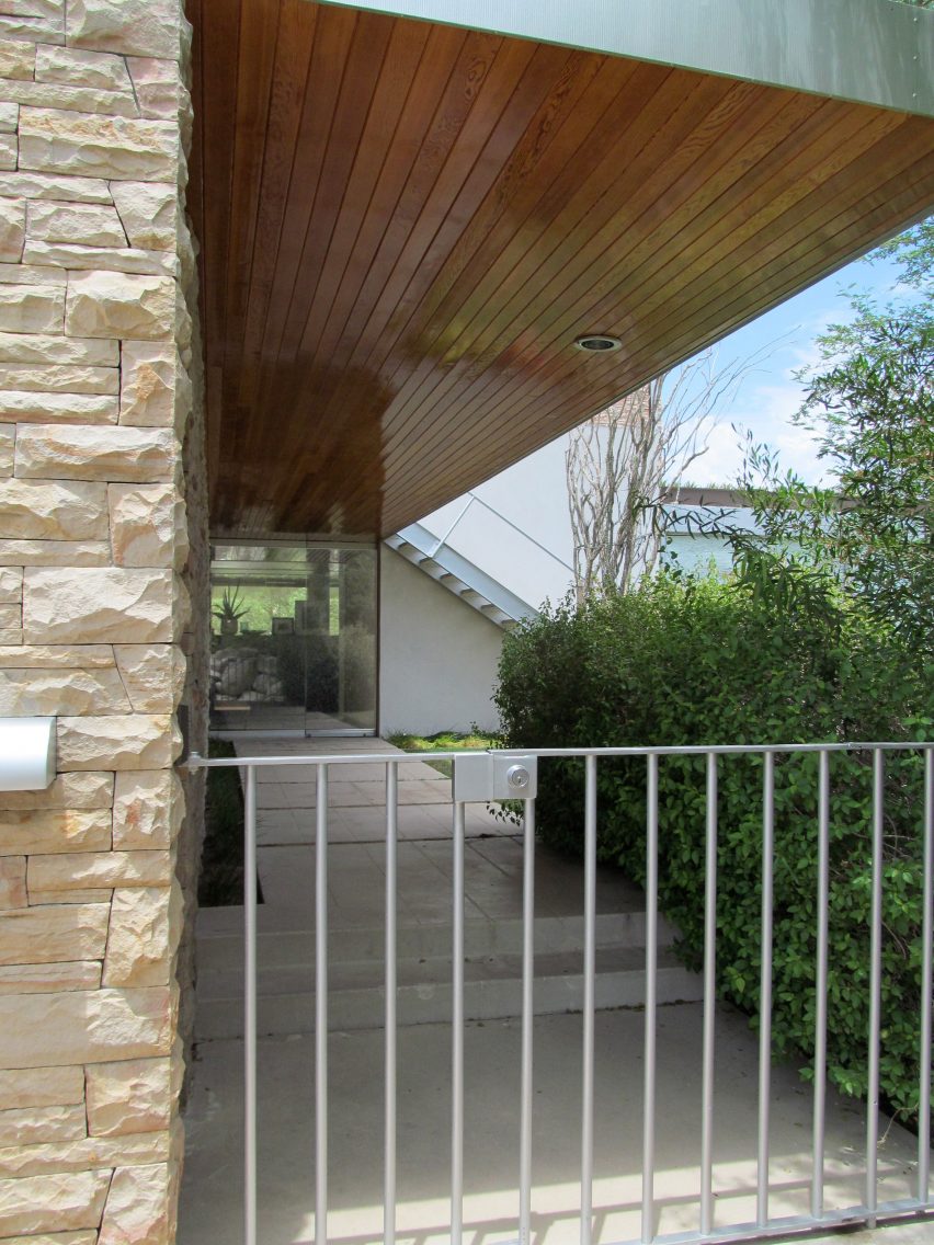 Kaufmann House by Richard Neutra