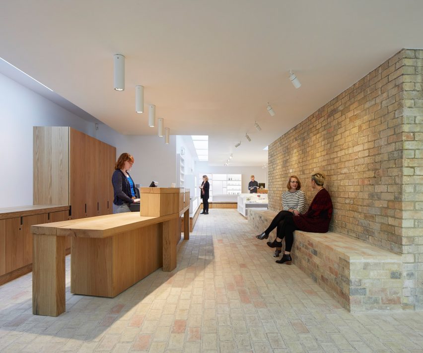 Jamie Fobert’s Kettle's Yard extension echoes "domestic scale and calm aesthetic" of existing gallery