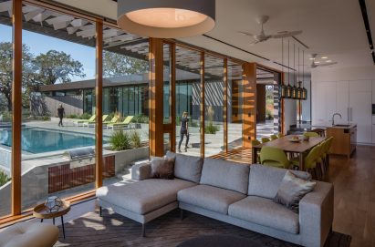 Lichen House by Schwartz and Architecture