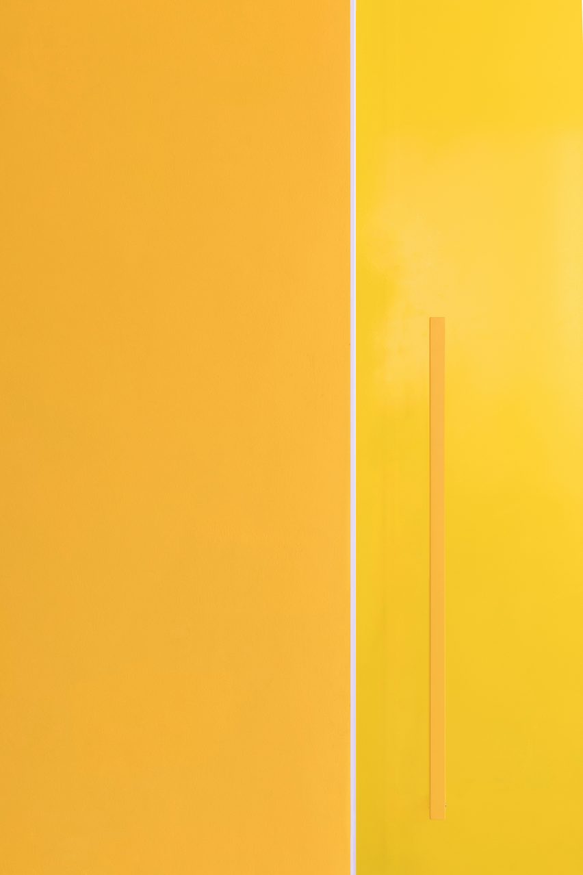 Likeshop Showroom by Eduard Eremchuk