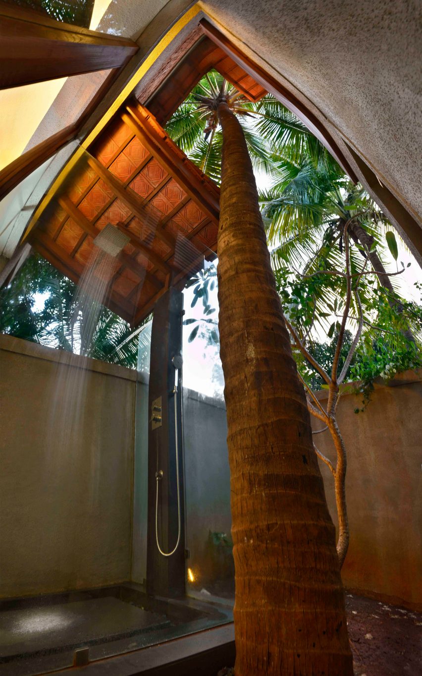 The Mango House by Studio PKA