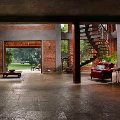 The Mango House by Studio PKA