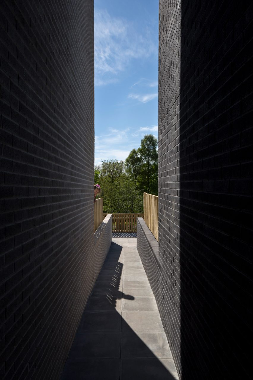 Maryhill Locks by McGinlay Bell