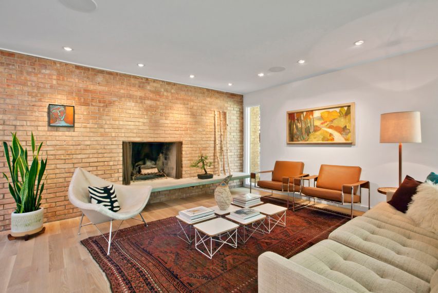Midcentury Modern Renovation by Haus