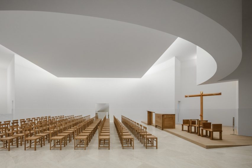 New Church of Saint-Jacques by Alvaro Siza