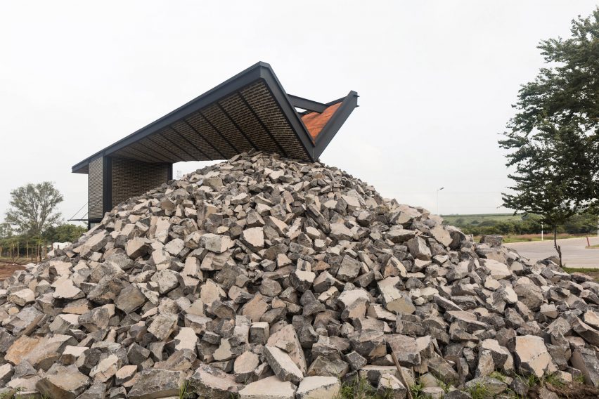 Novasem by Atelier Ars