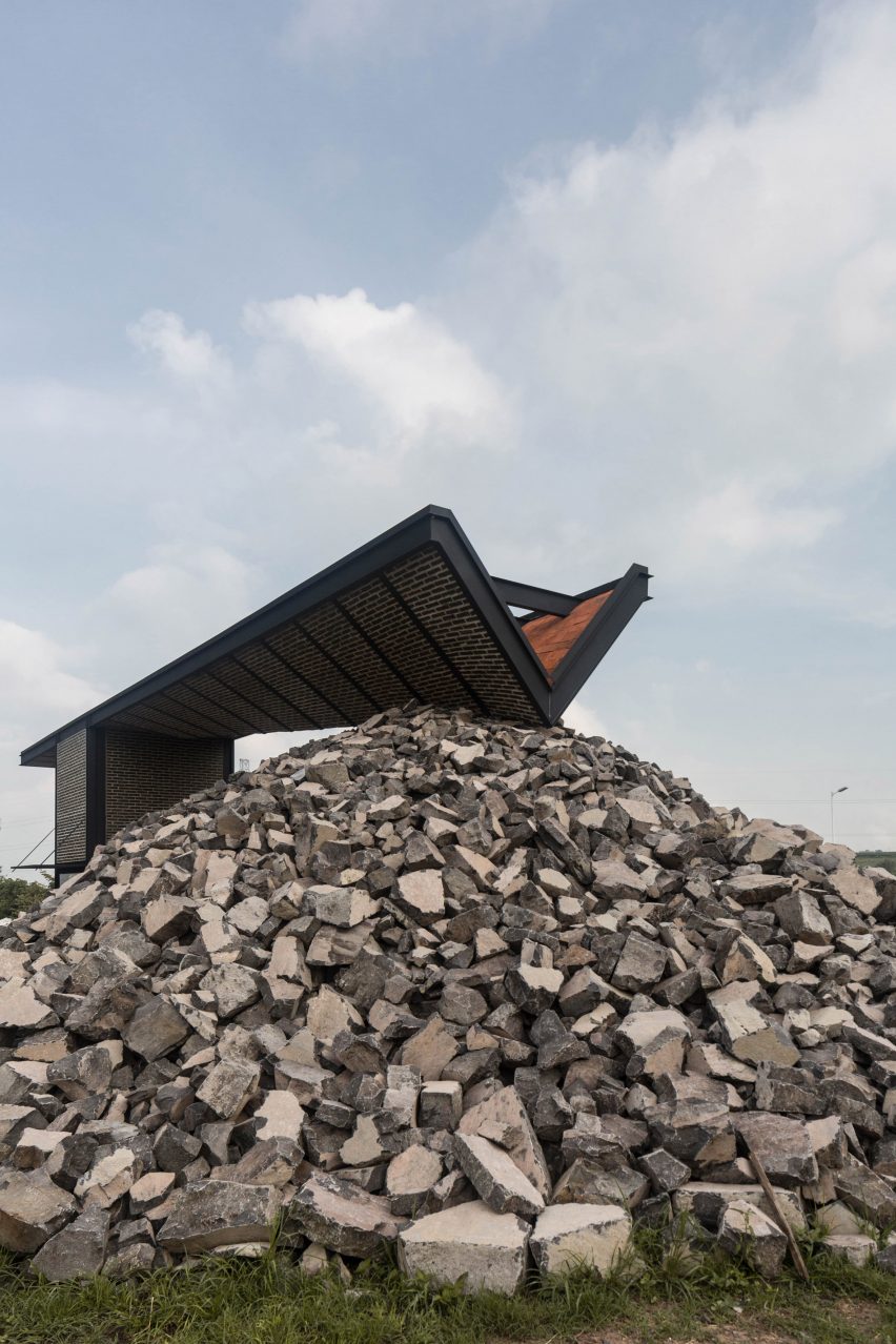 Novasem by Atelier Ars