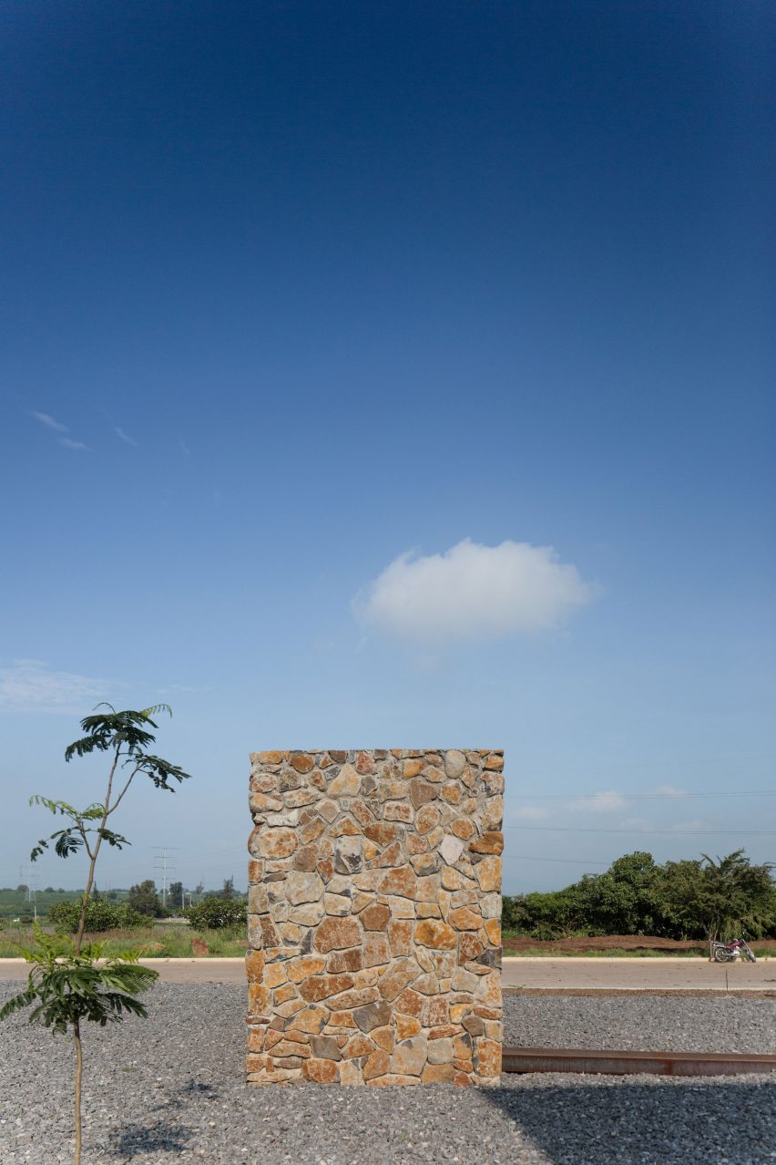 Novasem by Atelier Ars