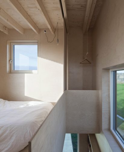 Slim Fit by Ana Rocha Architecture