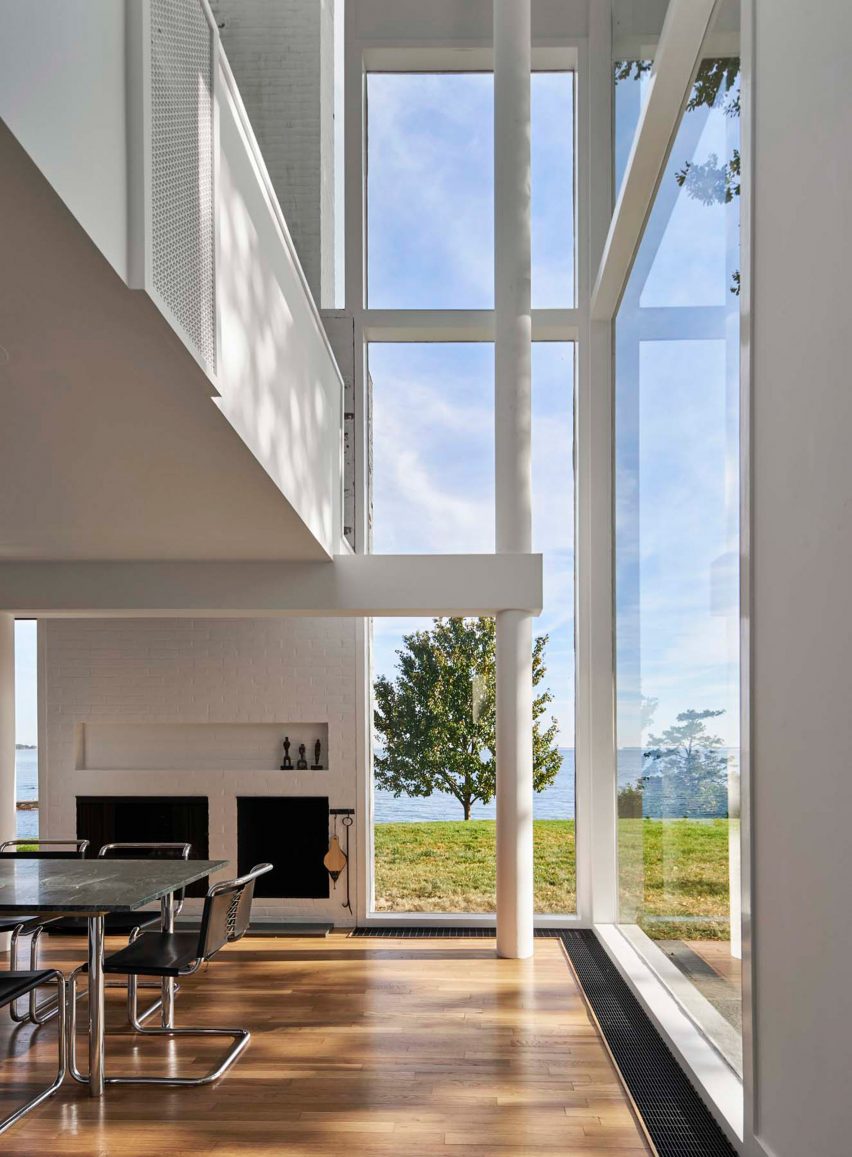 Smith House by Richard Meier & Partners