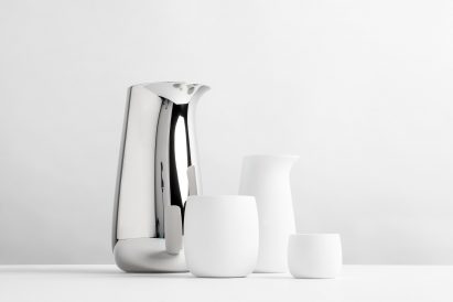 Norman Foster designs "sculptural" range of tableware for Danish design brand Stelton