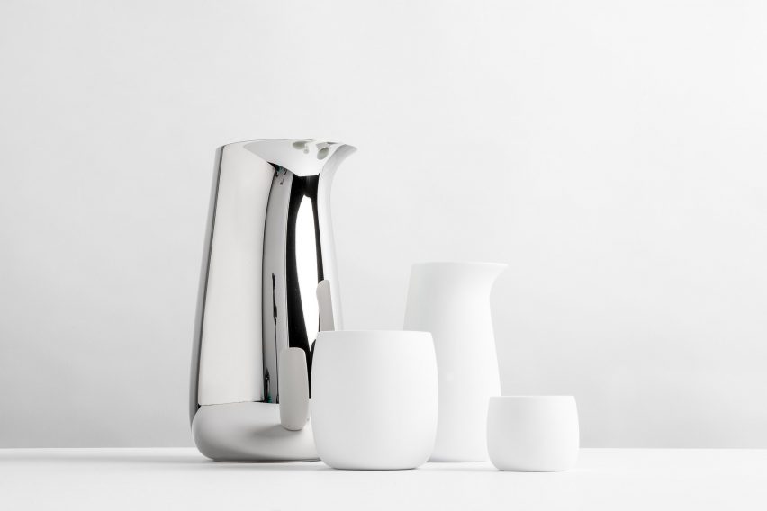 Norman Foster designs "sculptural" range of tableware for Danish design brand Stelton