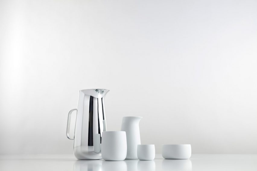 Norman Foster designs "sculptural" range of tableware for Danish design brand Stelton