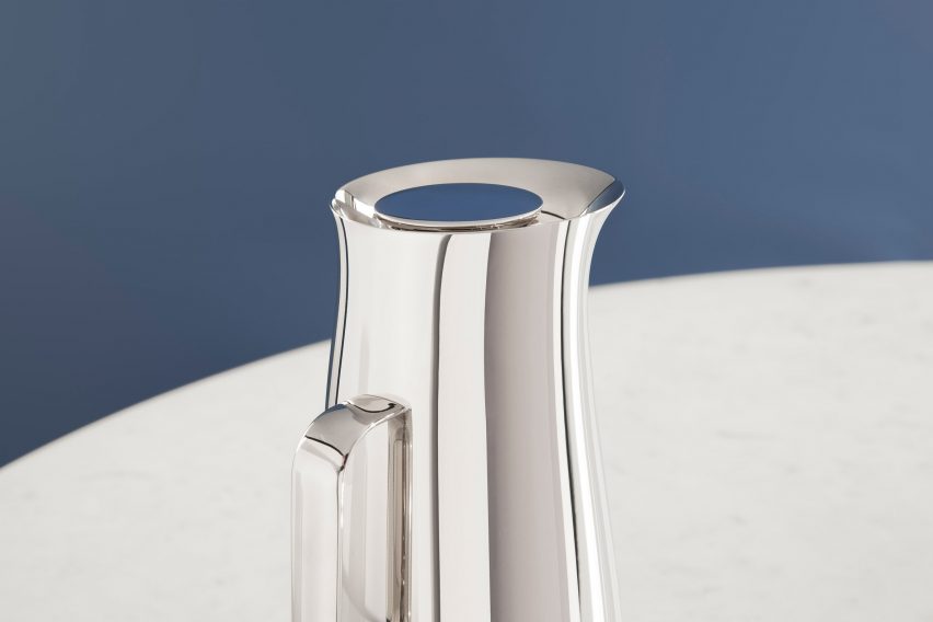 Norman Foster designs "sculptural" range of tableware for Danish design brand Stelton