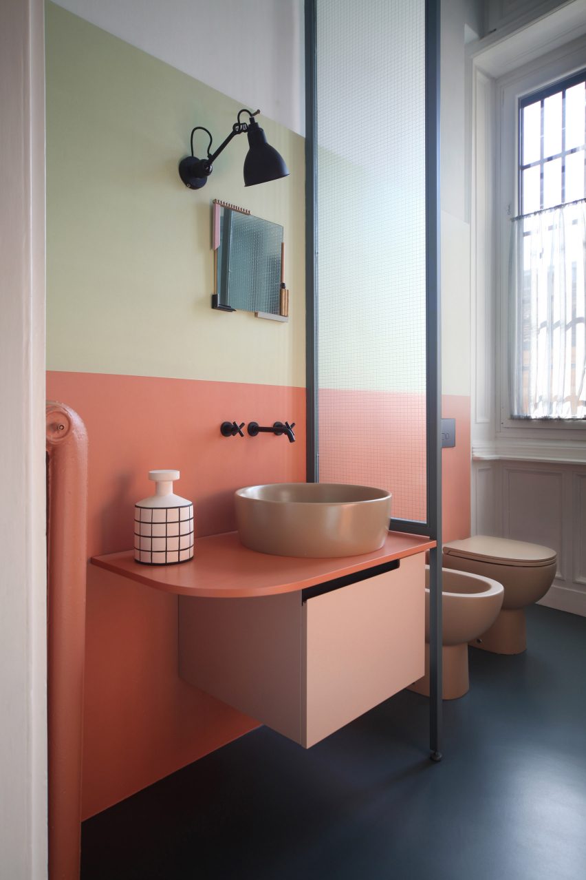 Take A Bath book by Gestalten