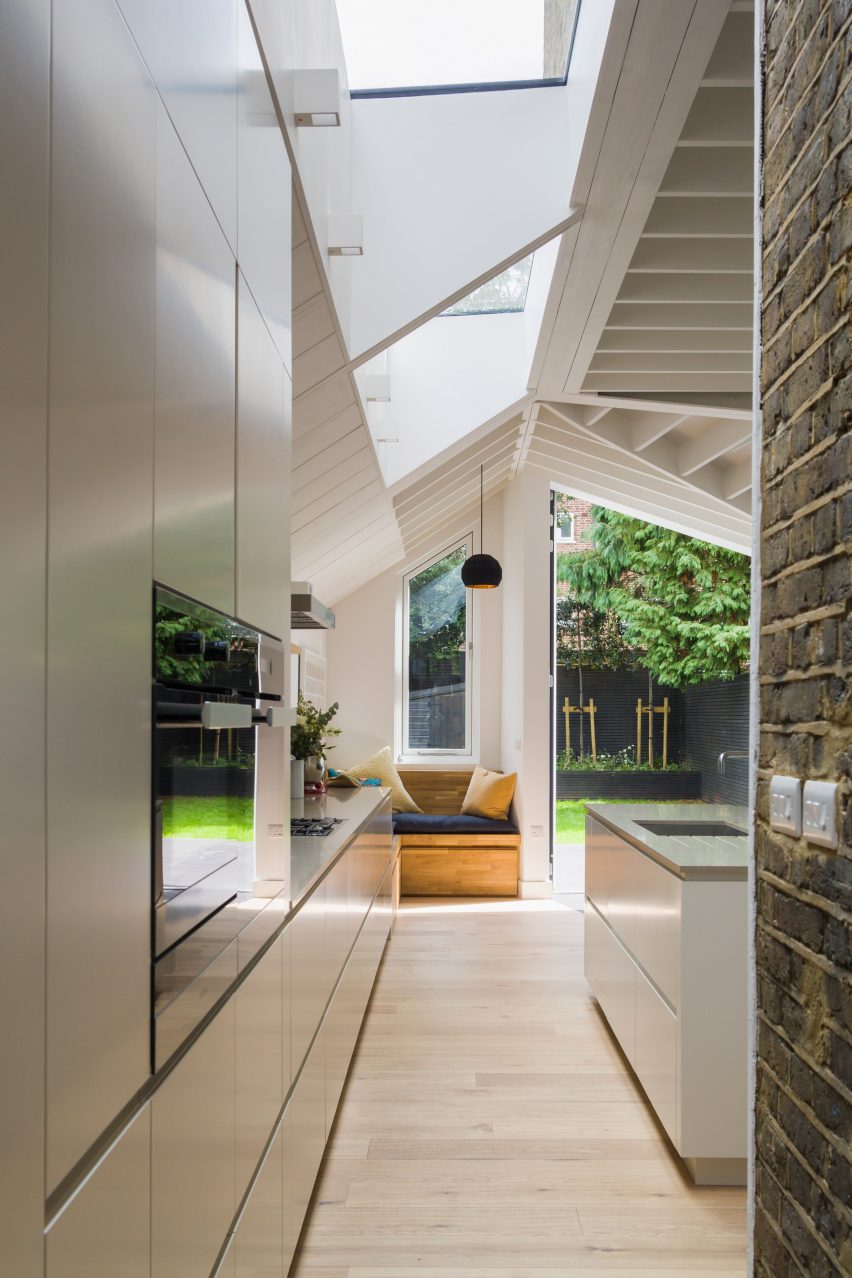 Taper House by Mustard Architects