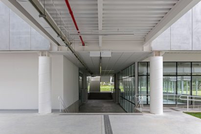 Tech Institute of Aeronautics by Metro